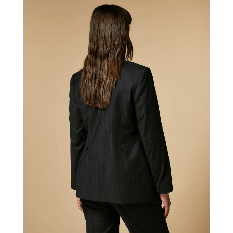 CARICA Blazers for Women’s Wardrobe