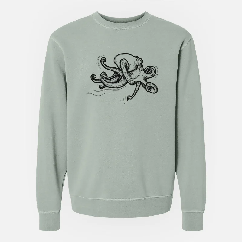 Giant Pacific Octopus - Unisex Pigment Dyed Crew Sweatshirt Casual Women’s Hoodies