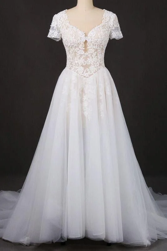 Sexy wedding dressesPuffy Short Sleeves Tulle Bridal Dress With Lace Appliques, Long Train Wedding Dress N2294 A-line Bridal Dress