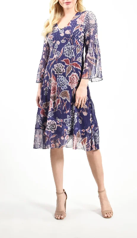 Printed unclassified dressesV-Neck Chiffon Dress with Split Sleeve Printed unclassified dresses