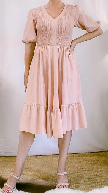 Ruffled unclassified dressesLucie Cotton Smocked Knee-Length Dress Ruffled unclassified dresses