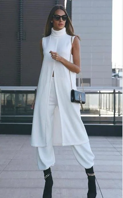 Short unclassified dressesRound Neck Sleeveless Knitted Slit Front Dress Short unclassified dresses