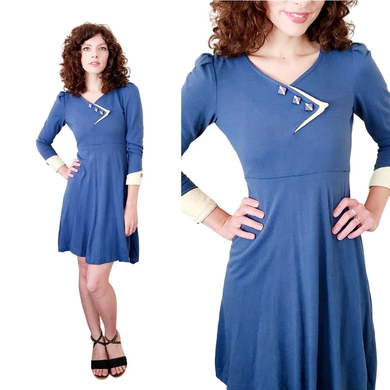 Discounted unclassified dresses70s Art Deco Style Dress Blue White by Dolly Day Discounted unclassified dresses